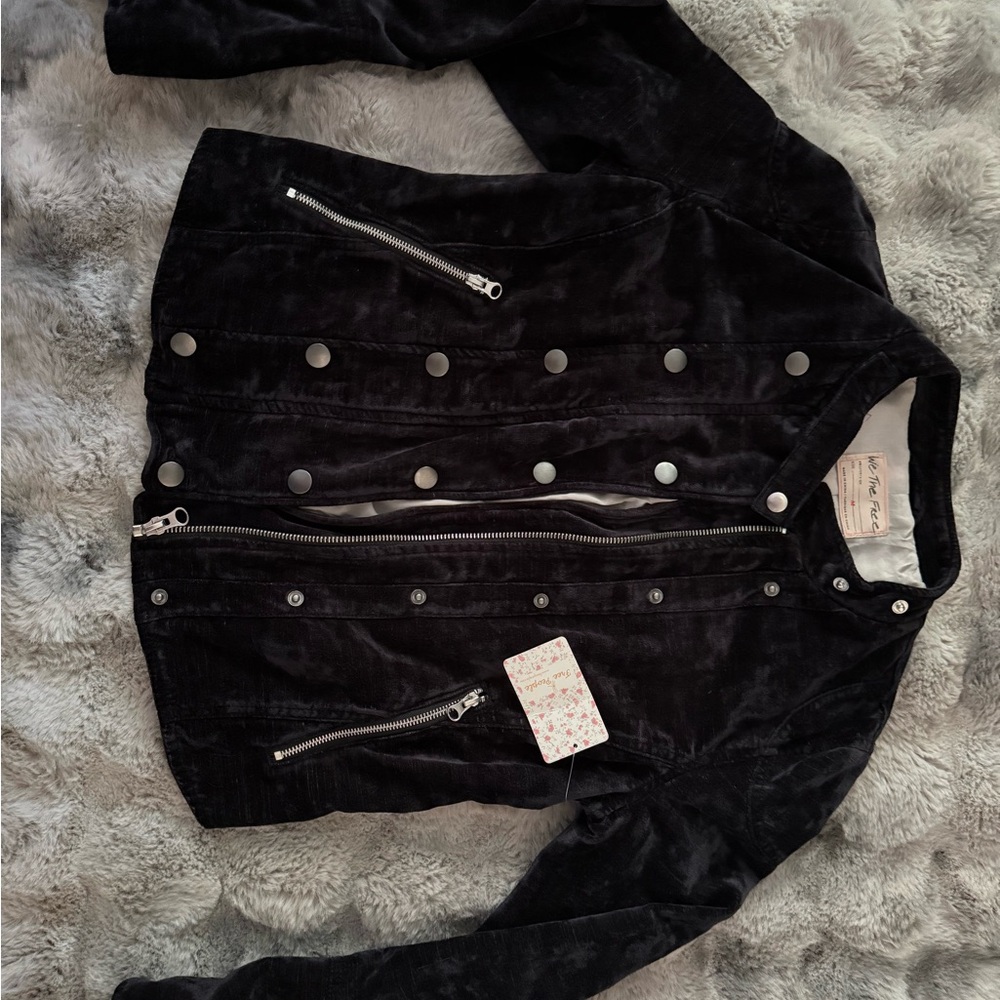 Free People Dusk Till Dawn Velvet Bomber Jacket 🖤🩶🖤